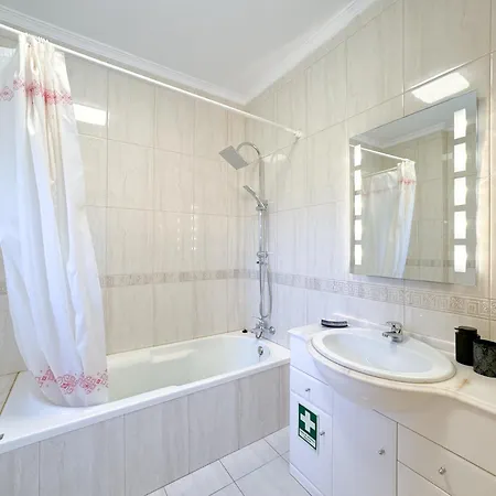 Spacious And Well-located House In